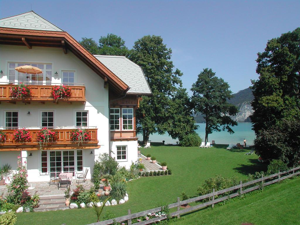 Landhaus Leitner Am Wolfgangsee ザンクト・ギルゲン エクステリア 写真