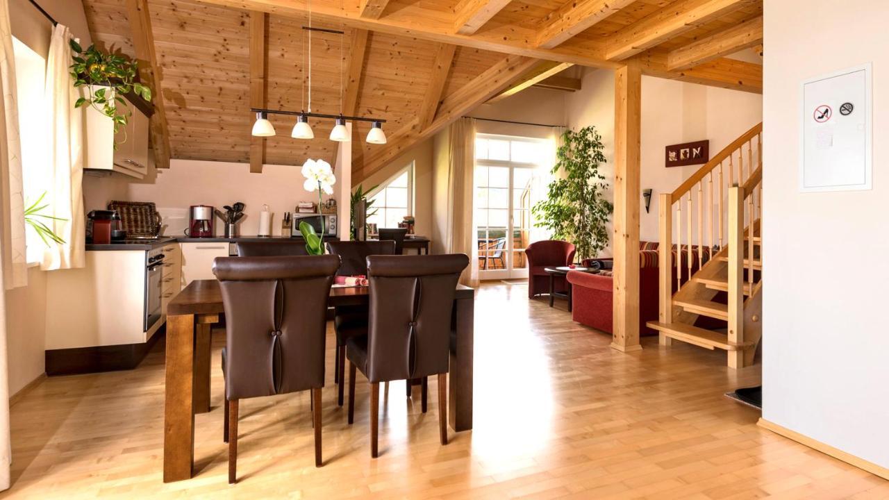 Landhaus Leitner Am Wolfgangsee ザンクト・ギルゲン エクステリア 写真